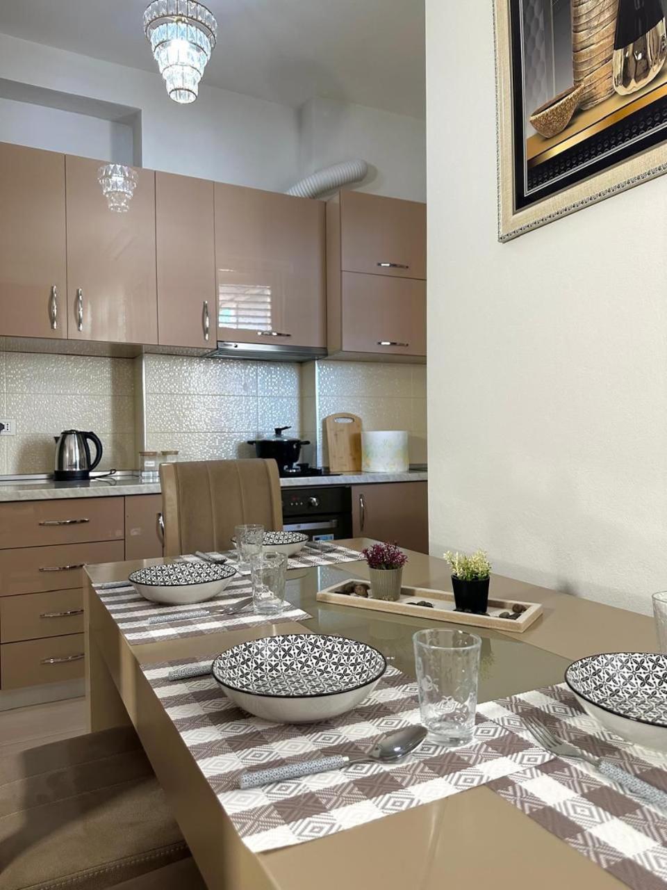 Shkodra Apartments Buitenkant foto