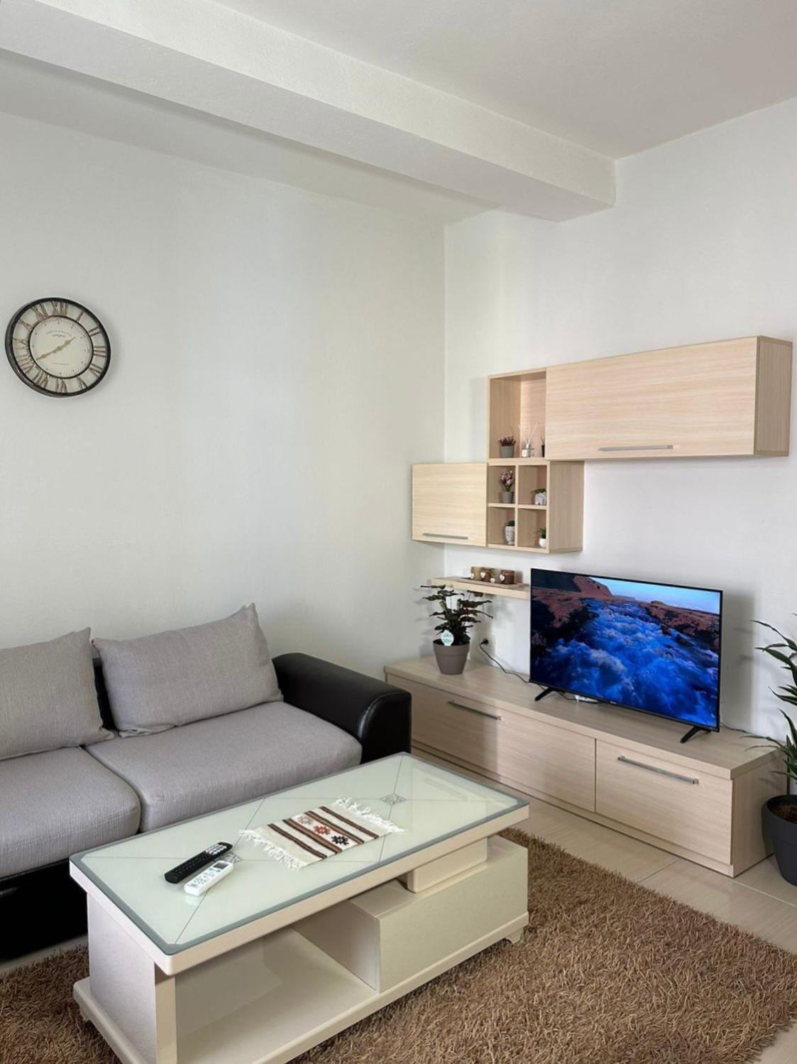 Shkodra Apartments Buitenkant foto